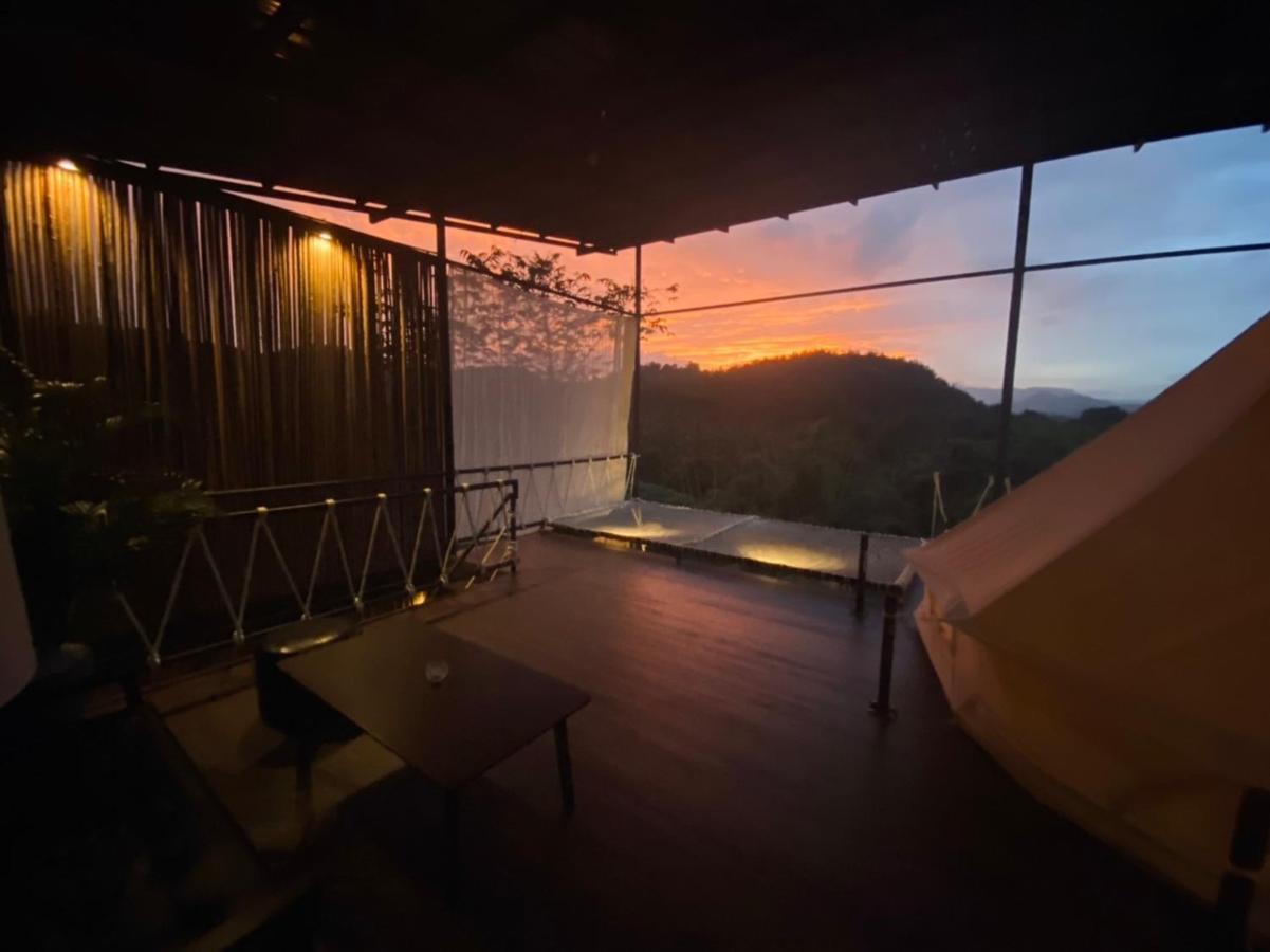 Tanoshi Glamping In Khao Sok Hotel Khao Sok National Park Kültér fotó