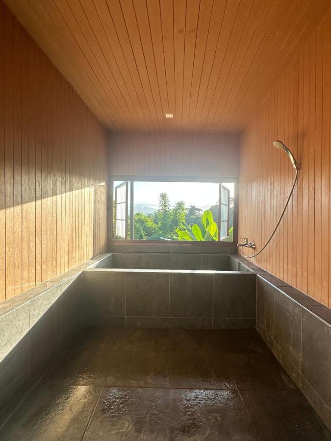 Tanoshi Glamping In Khao Sok Hotel Khao Sok National Park Kültér fotó